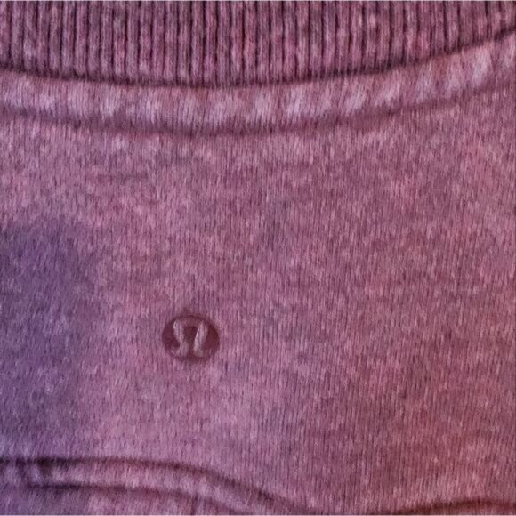Women's Lululemon full zip sweater, size 6 - Picture 3 of 4